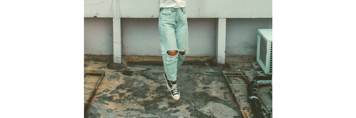 Boyfriend Jeans kombinieren: So geht’s | TC - 