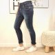 Jewelly Stretch Jeans mit Schmuck Kn&ouml;pfen