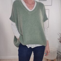 Oversized Pullunder Fluffy- One Size 36 bis 44