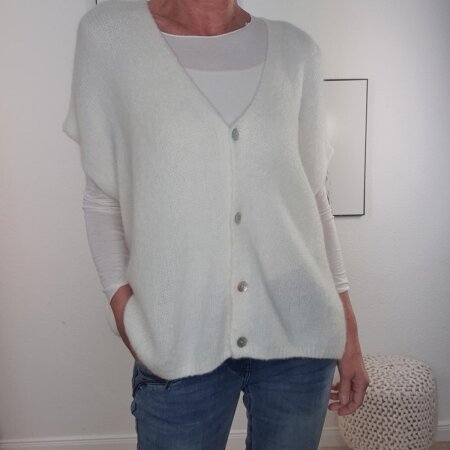 Oversized Strick Weste Fluffy- One Size 36 bis 44