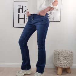 Flared leg Stretch Jeans