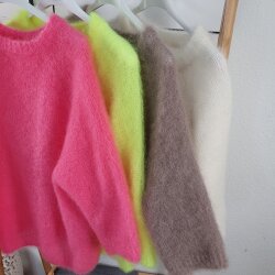 3/4 Arm Mohair Pullover Fluff- One Size