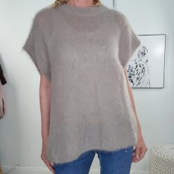 Oversized Pullunder Fluffy Mohair- One Size