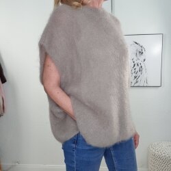 Oversized Pullunder Fluffy Mohair- One Size
