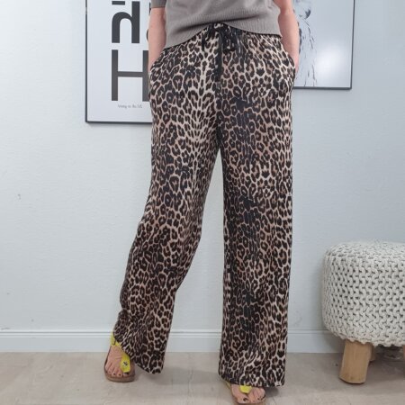 Wide leg Leo Hose- One Size