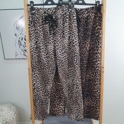 Straight leg Leo Hose- One Size