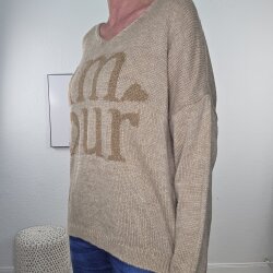 V- Neck Pulli Amour- One Size