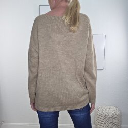 V- Neck Pulli Amour- One Size