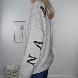 V- Neck Pulli Namaste- One Size