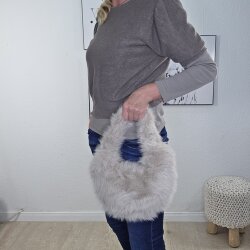 Kleine Puschel Tasche