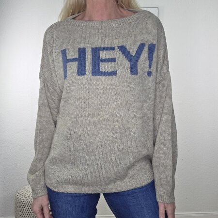 Basic Pullover Hey- One Size