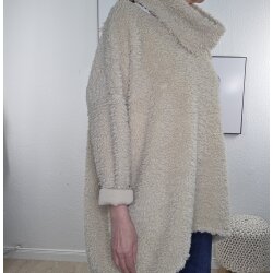 Maxi Teddy Sweater Yeti- One Size