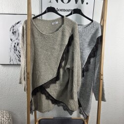 Asymetrischer Pulli Lace 2- One Size