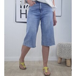 Jewelly Denim Bermuda Jorts