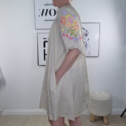 Luftiges Tunika Kleid.