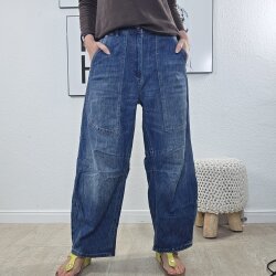 Sexy Woman Jeans Relaxed
