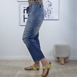 S.Women relaxed Jeans