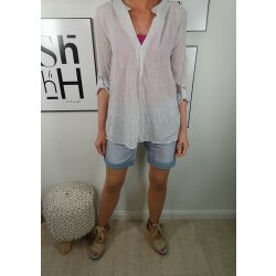 Italy Fashion Damen Bluse| leichtes  halb transparentes Fischerhemd| mit roll-up Sleeves und tiefen V-Ausschnitt