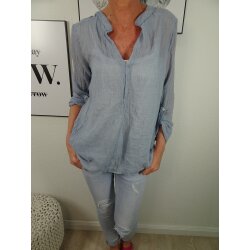 Italy Fashion Damen Bluse| leichtes  halb transparentes Fischerhemd| mit roll-up Sleeves und tiefen V-Ausschnitt